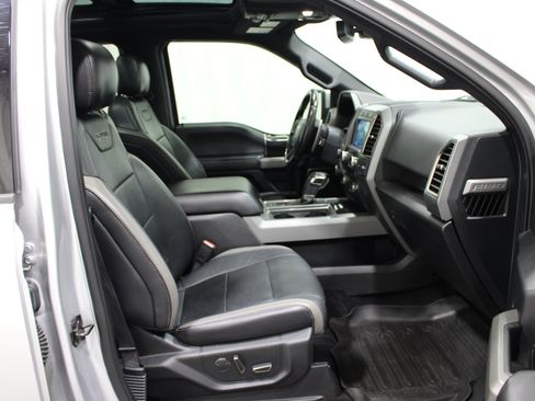 Used 2017 Ford F150 Raptor w/ Equipment Group 802A Luxury AWD/4WD image 26