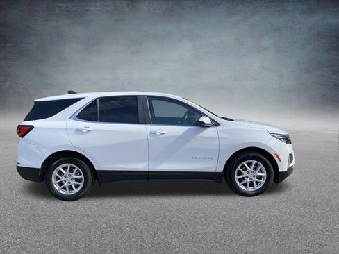 Used 2024 Chevrolet Equinox LT FWD image 5