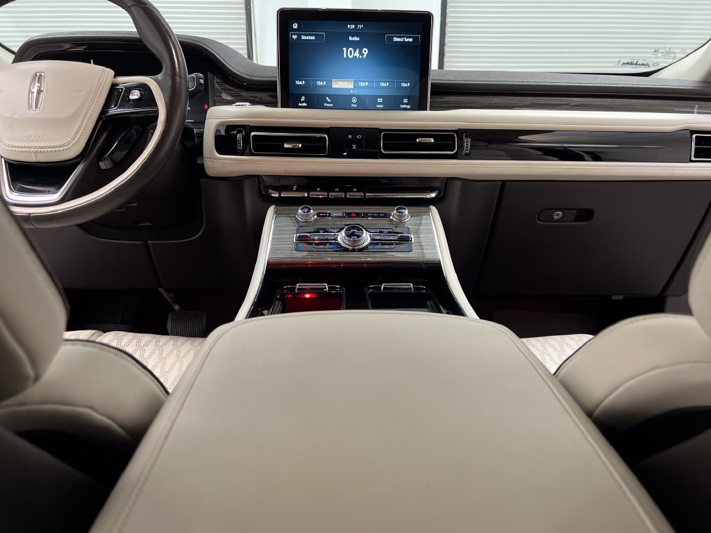 Used 2020 Lincoln Aviator Black Label w/ Dynamic Handling Package AWD/4WD image 54