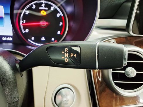 Used 2018 Mercedes-Benz C 300 4MATIC Sedan image 21