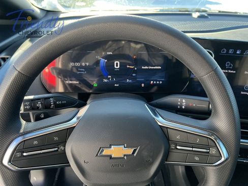 New 2026 Chevrolet Equinox EV LT FWD image 7