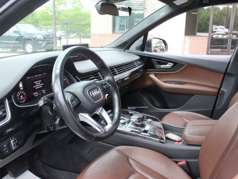Used 2017 Audi Q7 3.0T Premium Plus AWD/4WD image 12
