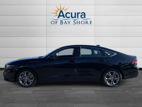 Used 2024 Honda Accord EX-L image 2