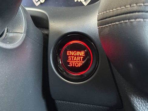 New 2026 Honda HR-V EX-L image 25