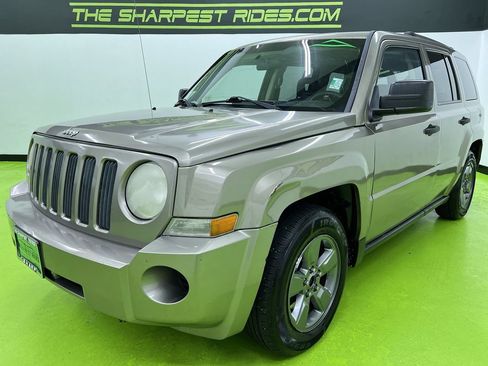 Used 2008 Jeep Patriot Sport FWD image 5