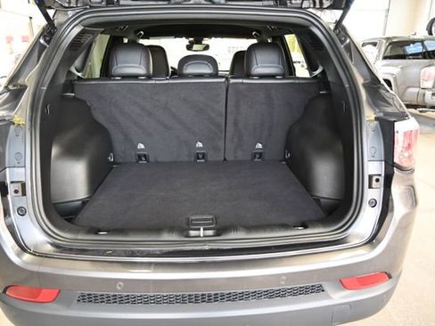 Used 2023 Jeep Compass Limited image 29