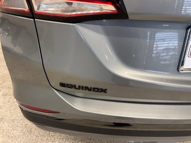 Used 2023 Chevrolet Equinox RS AWD/4WD image 8