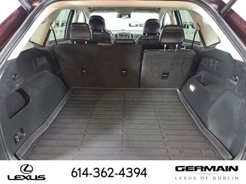 Used 2019 Ford Edge Titanium FWD image 21