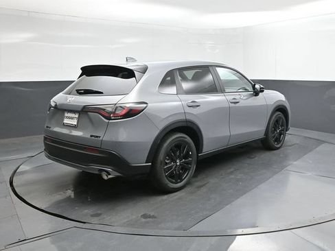 New 2027 Honda HR-V Sport image 8