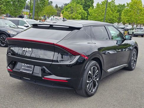 Certified 2023 Kia EV6 Wind AWD/4WD image 5