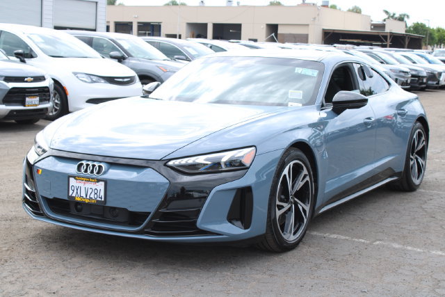 Used 2023 Audi e-tron GT Premium Plus w/ Performance Package AWD/4WD image 10