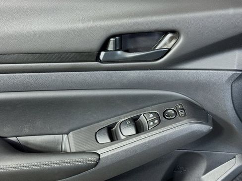 New 2026 Nissan Altima 2.5 SV FWD image 17