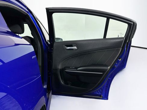 Used 2020 Dodge Charger Scat Pack RWD image 29