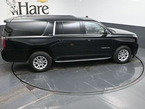 Used 2019 GMC Yukon XL SLT image 40