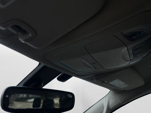 Certified 2019 Chrysler Pacifica Touring-L image 27