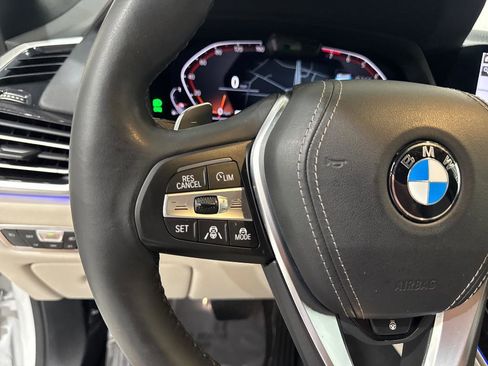 Used 2019 BMW X5 xDrive40i w/ Executive Package AWD/4WD image 39
