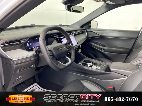 New 2026 Jeep Cherokee Limited AWD/4WD image 11