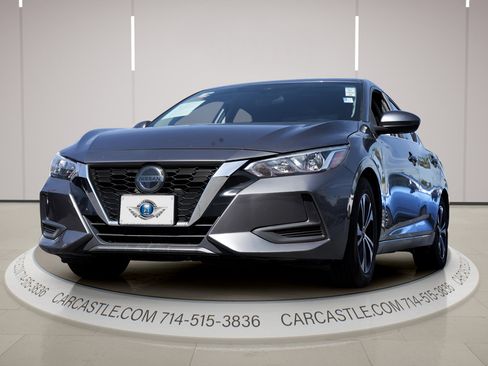 Used 2021 Nissan Sentra SV FWD image 2
