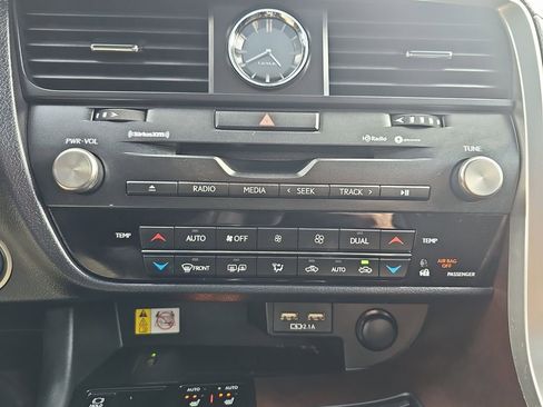 Certified 2022 Lexus RX 350 AWD w/ Premium Package image 28