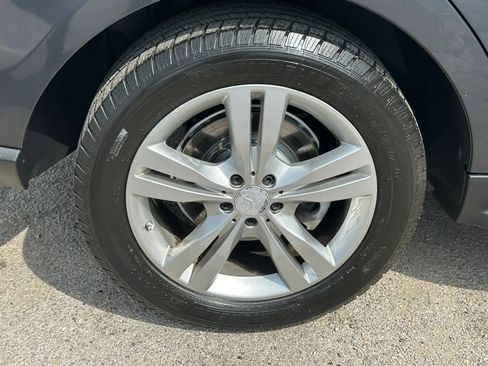 Used 2013 Mercedes-Benz ML 350 2WD image 38