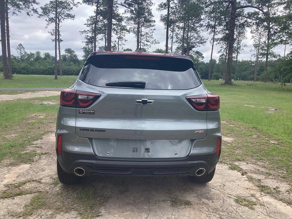 New 2026 Chevrolet TrailBlazer RS w/ Convenience Package FWD image 4