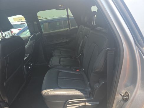 Used 2020 Ford Expedition Max Limited RWD image 11