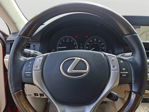 Used 2015 Lexus ES 350 w/ Luxury Package FWD image 20