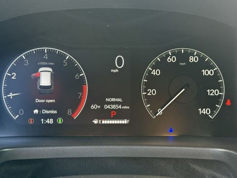 Certified 2024 Honda Pilot TrailSport image 16