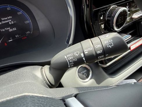 New 2026 Toyota Highlander Platinum AWD/4WD image 27