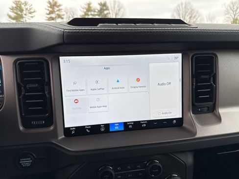 New 2025 Ford Bronco Outer Banks w/ Sasquatch Package AWD/4WD image 23