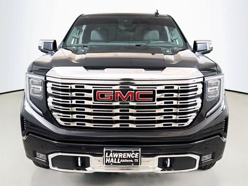 Used 2024 GMC Sierra 1500 Denali w/ Denali Reserve Package AWD/4WD image 2