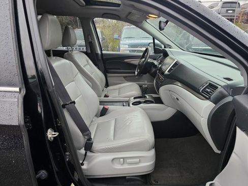 Used 2016 Honda Pilot EX-L image 11