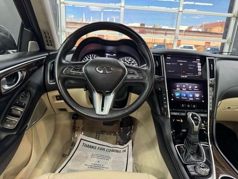 Used 2018 INFINITI Q50 Luxe w/ Sensory Package (Luxe) AWD/4WD image 38