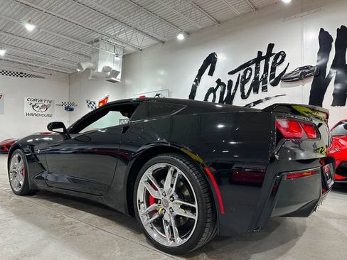 Used 2015 Chevrolet Corvette Stingray Coupe w/ 3LT Preferred Equipment Group RWD image 4