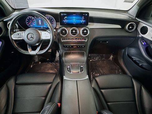 Used 2023 Mercedes-Benz GLC 300 4MATIC Coupe image 27