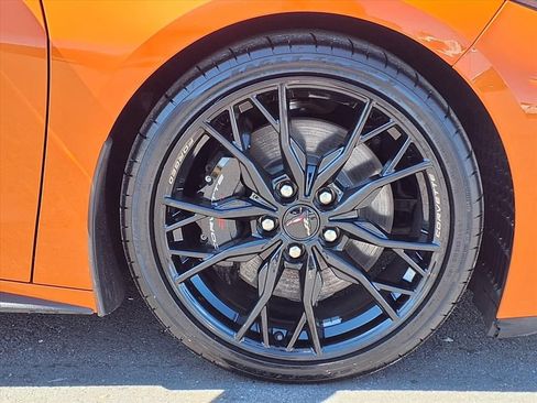 Used 2023 Chevrolet Corvette Stingray w/ Z51 Performance Package image 9