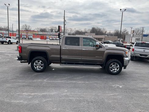Used 2015 GMC Sierra 2500 SLT w/ Snow Plow Prep Package image 7