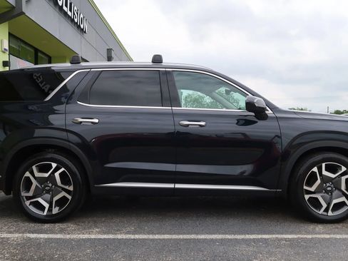 Used 2023 Hyundai Palisade Limited w/ Cargo Package AWD/4WD image 8