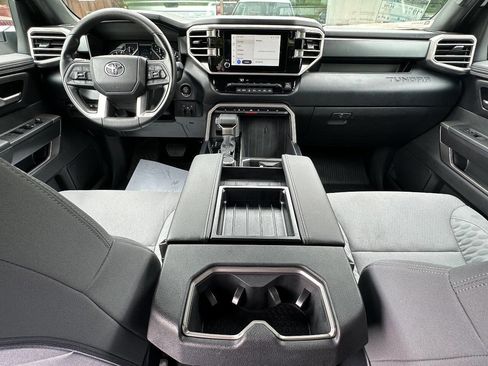 Used 2025 Toyota Tundra SR5 AWD/4WD image 24