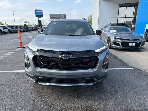 New 2026 Chevrolet Equinox RS FWD image 8