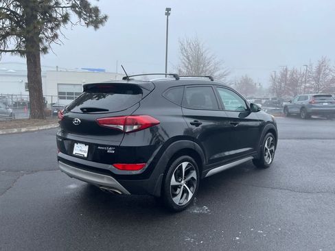 Used 2017 Hyundai Tucson Sport image 5