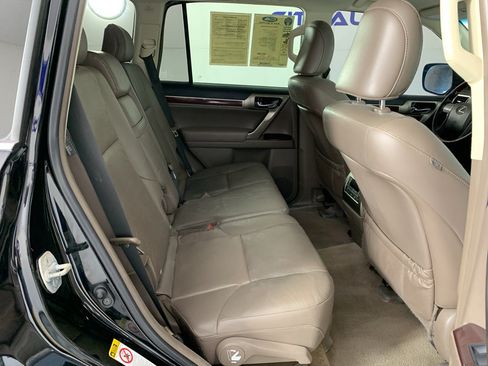 Used 2015 Lexus GX 460 w/ Premium Package AWD/4WD image 38