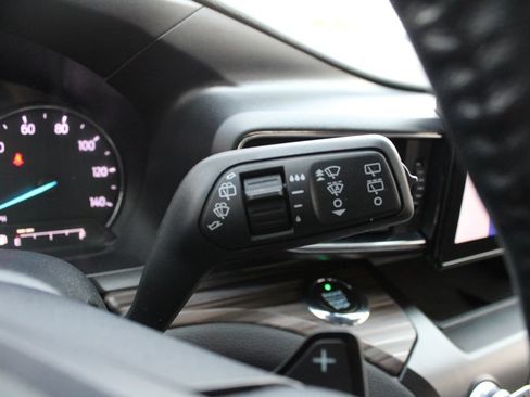 Used 2020 Ford Explorer Limited AWD/4WD image 15