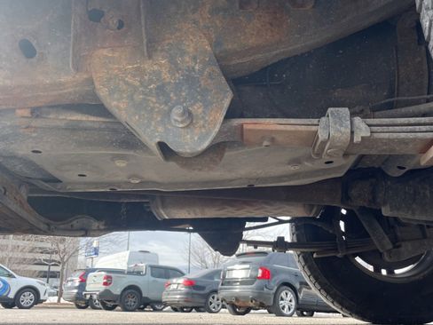 Used 2011 Chevrolet Colorado LT image 24