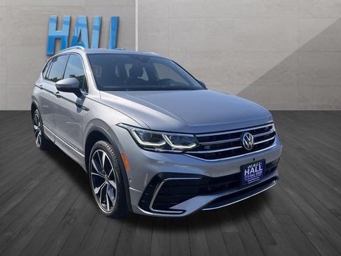 Used 2022 Volkswagen Tiguan SEL R-Line AWD/4WD image 7