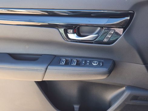 Used 2024 Honda CR-V EX-L image 25