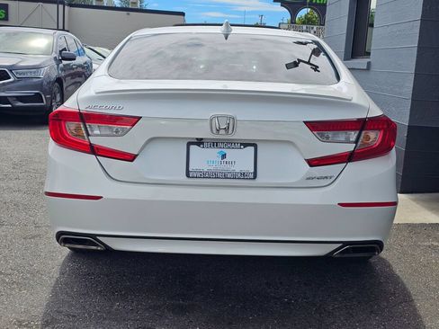 Used 2019 Honda Accord Sport image 4