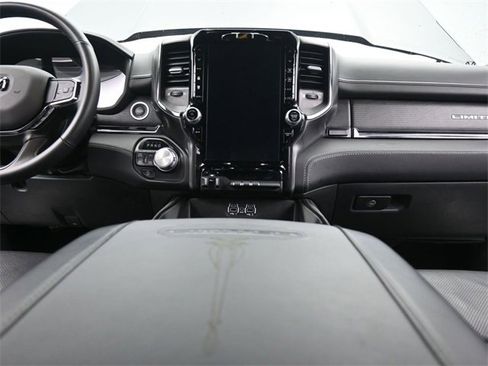 Used 2024 RAM 1500 Limited w/ Body Color Bumper Group image 24