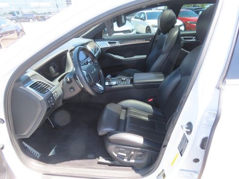 Used 2018 Genesis G80 3.3T Sport RWD image 26