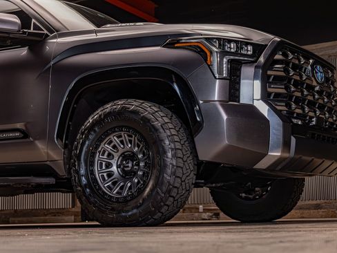 Used 2024 Toyota Tundra Platinum image 11